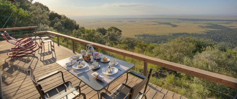 Breakfast on the Angama Deck